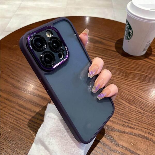 iPhone 14 Pro Uyumlu Sararmaz Plexi Derin Mor Çerçeve Kılıf